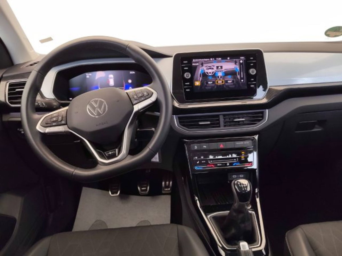 Volkswagen T-Cross 1.0 TSI Sport (8)