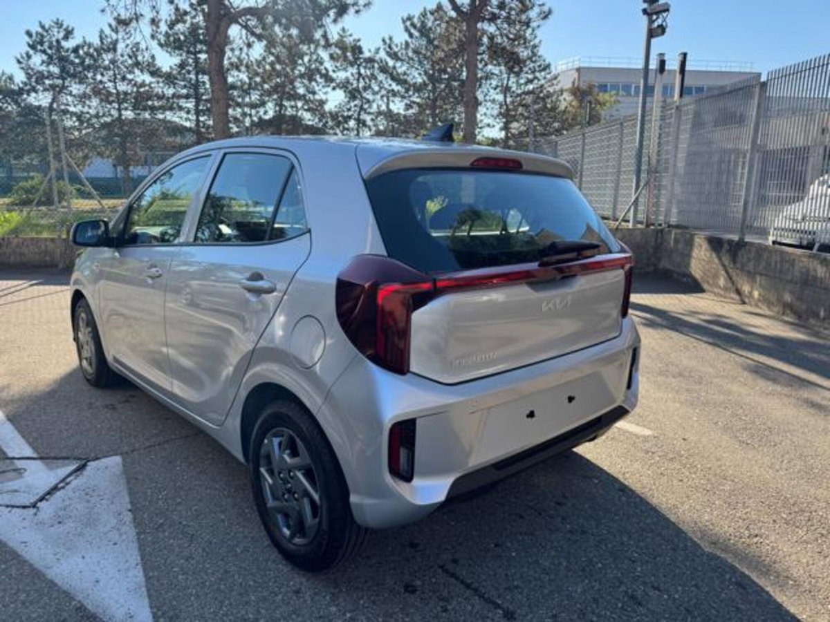 Kia Picanto 1.0 gdi Urban (4)