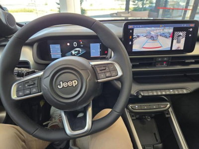 Jeep Avenger 1.2 turbo e-hybrid mhev Summit fwd 110cv edct6 (8)