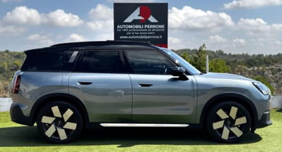 MINI Mini Countryman E Favoured (3)