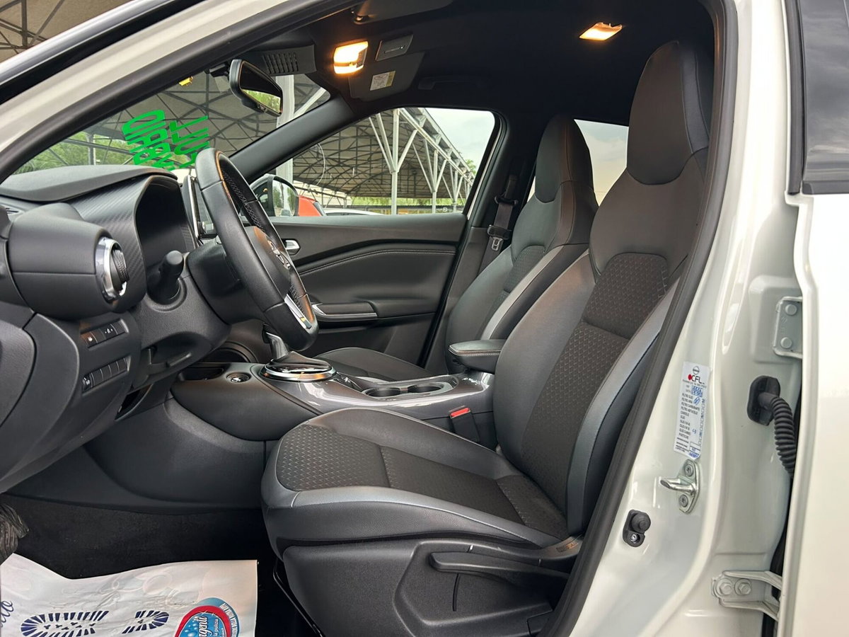 Nissan Juke 1.6 hev Tekna (18)