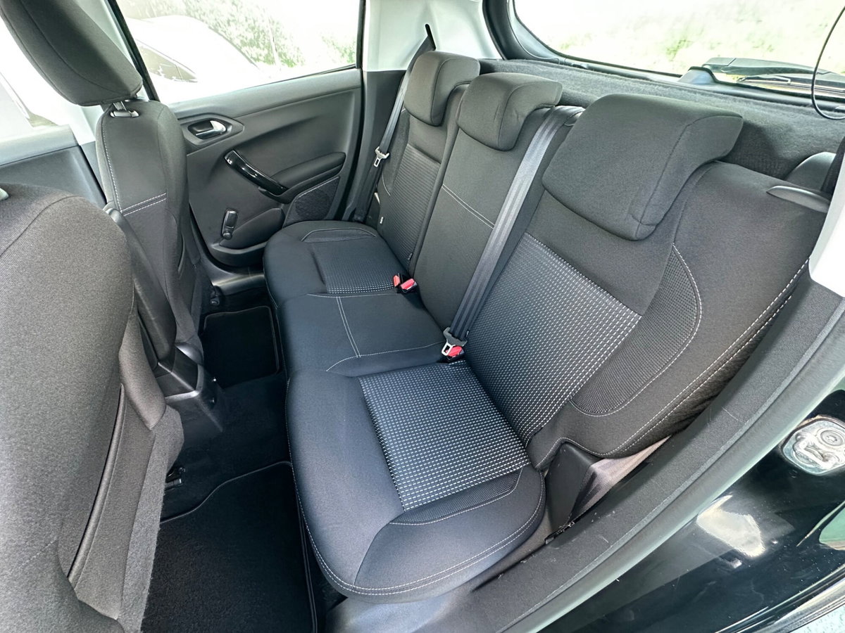 Peugeot 208 82 Stop&Start 5 porte Active (8)