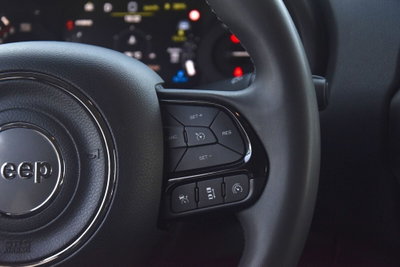 Jeep Renegade 1.3 T4 190CV PHEV 4xe AT6 Upland (18)