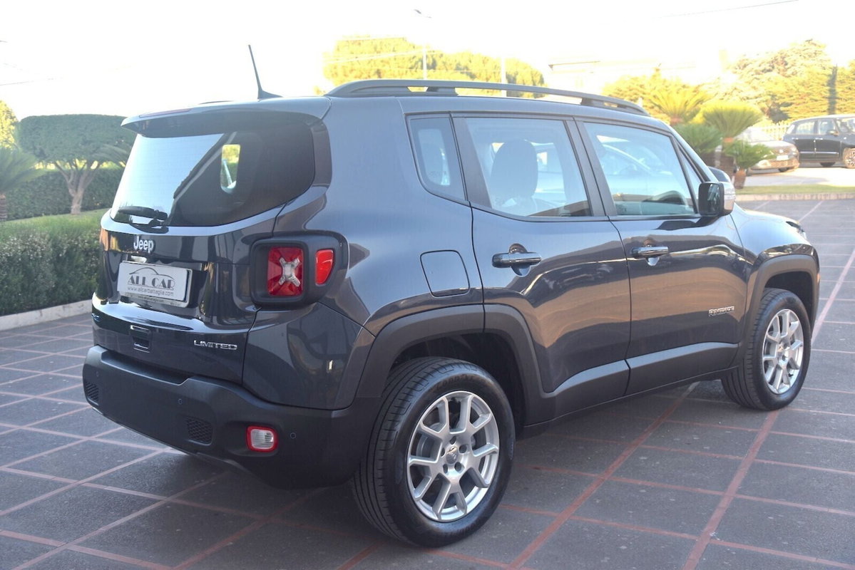 Jeep Renegade 1.3 T4 190CV PHEV 4xe AT6 Upland (7)