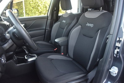 Jeep Renegade 1.3 T4 190CV PHEV 4xe AT6 Upland (8)