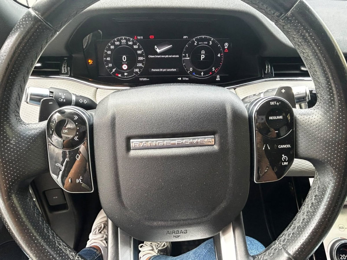 Land Rover Range Rover Evoque 2.0D I4-L.Flw 150 CV R-Dynamic S (9)