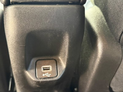 Jeep Renegade 1.3 T4 240CV PHEV 4xe AT6 Trailhawk (12)