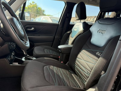 Jeep Renegade 1.3 T4 240CV PHEV 4xe AT6 Trailhawk (17)