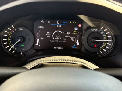 Jeep Renegade 1.3 T4 240CV PHEV 4xe AT6 Trailhawk (7)