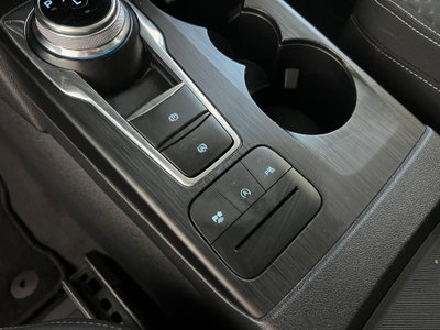 Ford Kuga 1.5 EcoBlue 120 CV 2WD ST-Line (11)