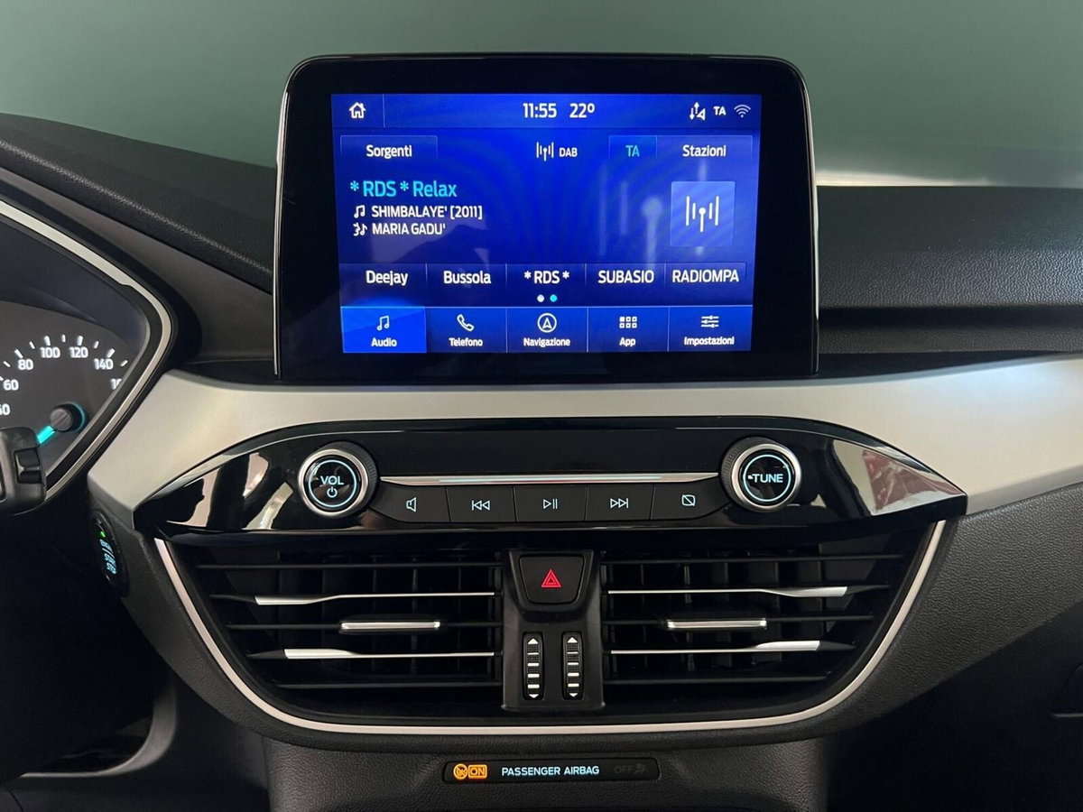 Ford Kuga 1.5 EcoBlue 120 CV 2WD ST-Line (14)