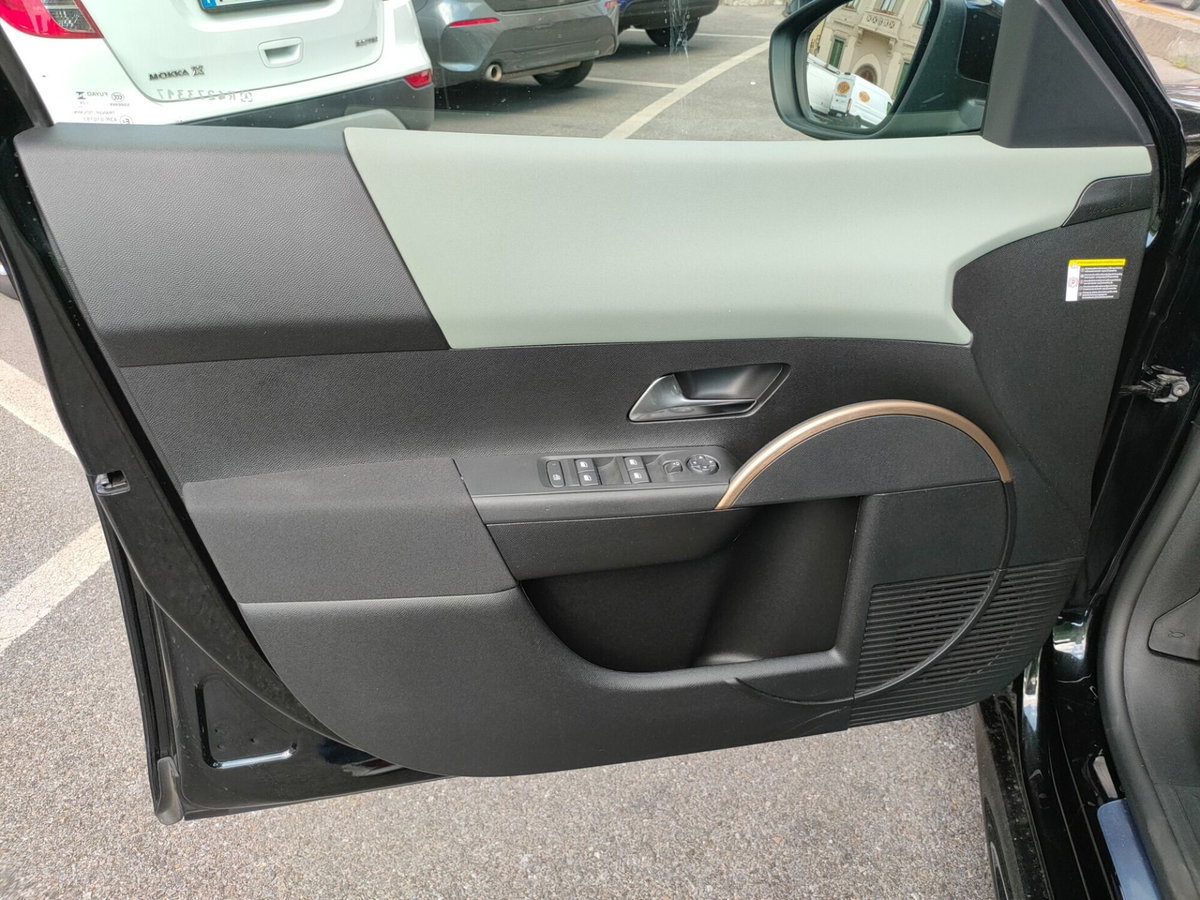 Lancia Ypsilon 1.2 mhev Edizione Limitata Cassina e-dct (13)