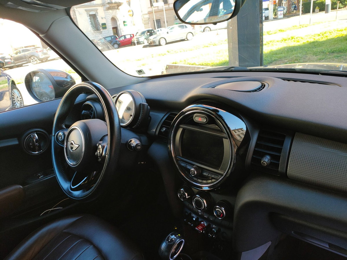 MINI Mini 1.5 Cooper Resolute (16)
