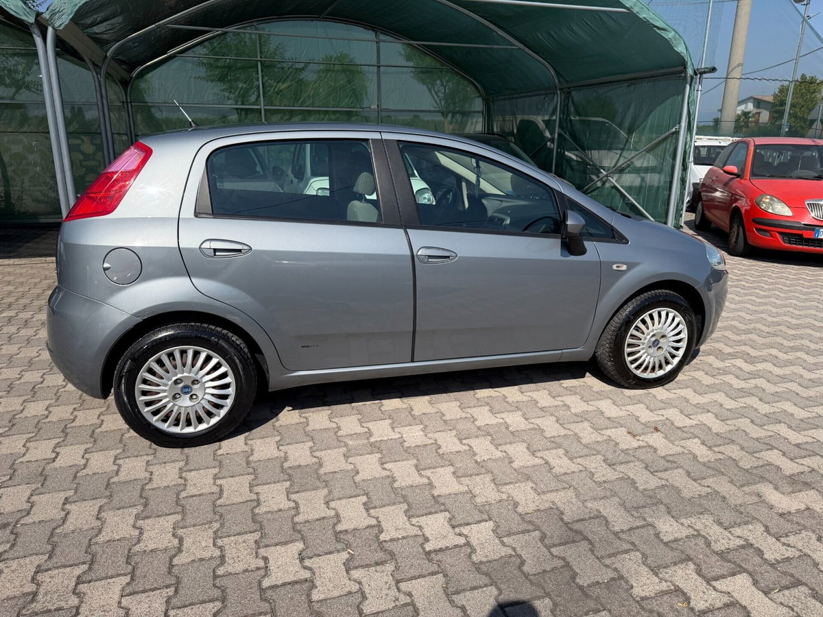 Fiat Grande Punto 1.4 5 porte Dynamic (3)