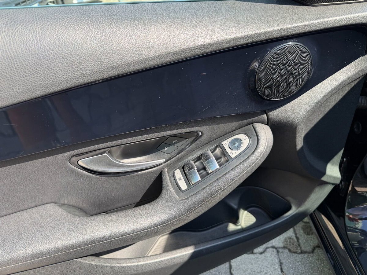 Mercedes-Benz Classe C Station Wagon 180 d Premium (8)