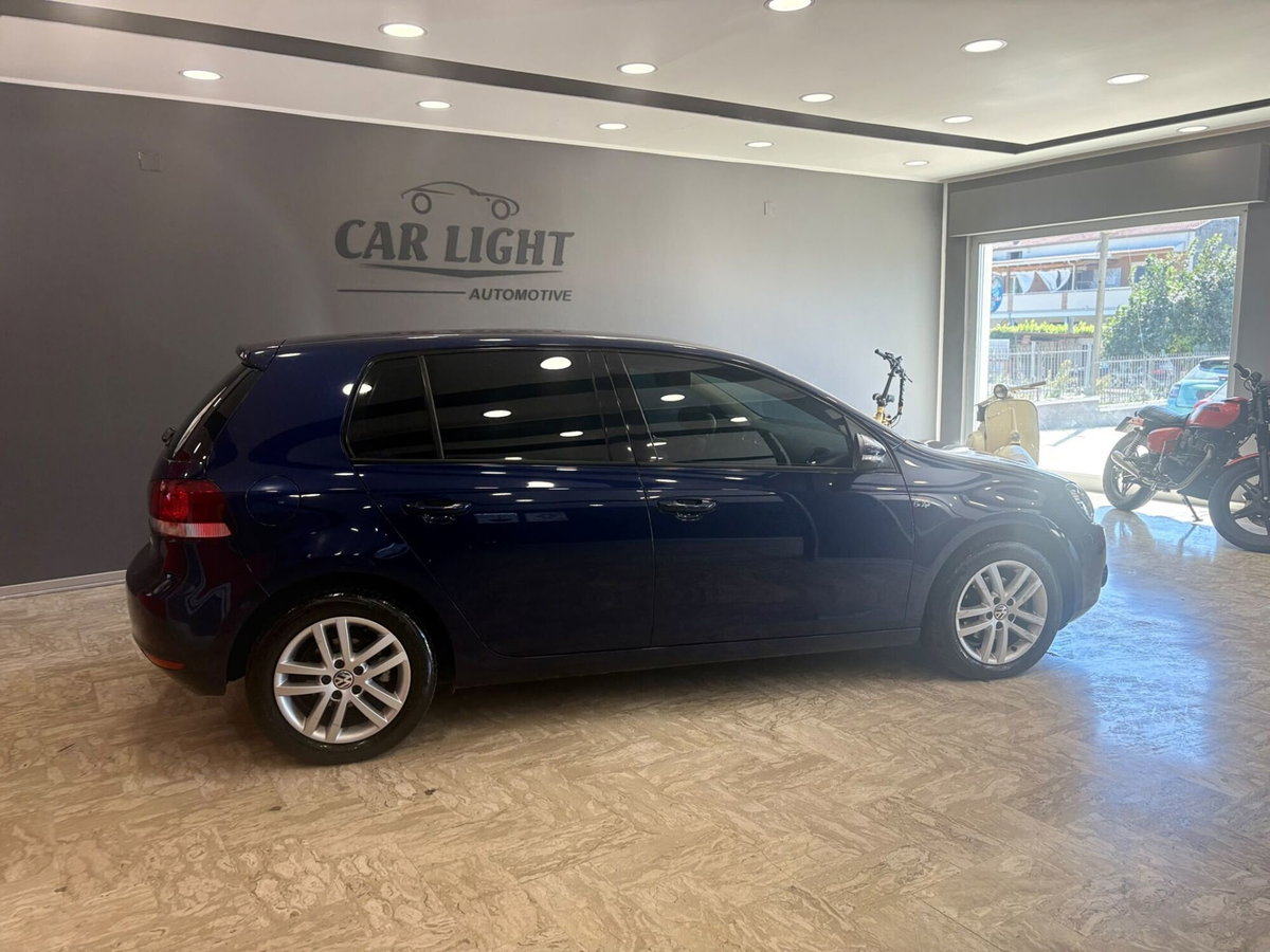 Volkswagen Golf 1.6 TDI DPF DSG 5p. Highline (15)