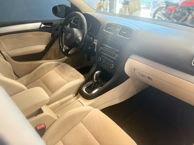 Volkswagen Golf 1.6 TDI DPF DSG 5p. Highline (20)
