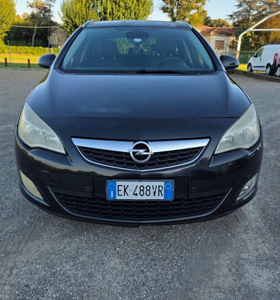 Opel Astra Station Wagon 1.7 CDTI 110CV Sports Cosmo (11)
