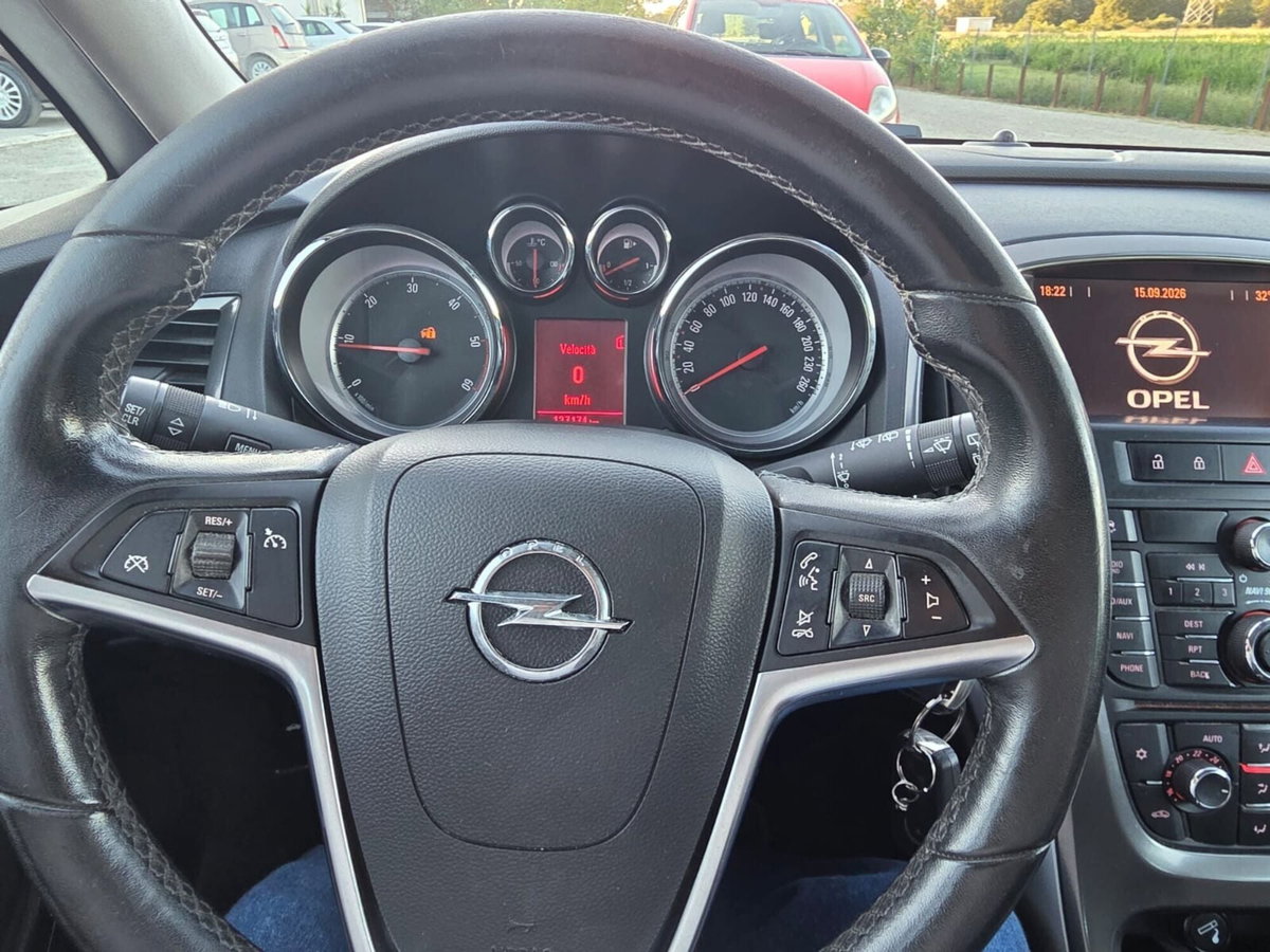 Opel Astra Station Wagon 1.7 CDTI 110CV Sports Cosmo (12)