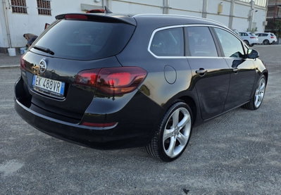 Opel Astra Station Wagon 1.7 CDTI 110CV Sports Cosmo (15)