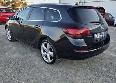 Opel Astra Station Wagon 1.7 CDTI 110CV Sports Cosmo (18)
