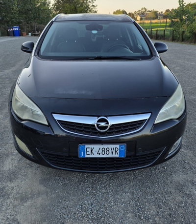 Opel Astra Station Wagon 1.7 CDTI 110CV Sports Cosmo (3)