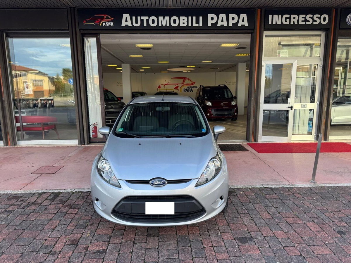 Ford Fiesta 1.2 82 CV 5 porte Titanium (7)