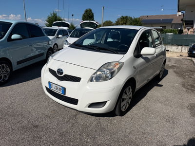 Toyota Yaris 1.0 5 porte Luxury pack usata