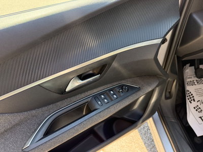 Peugeot 3008 BlueHDi 120 S&S Business (10)