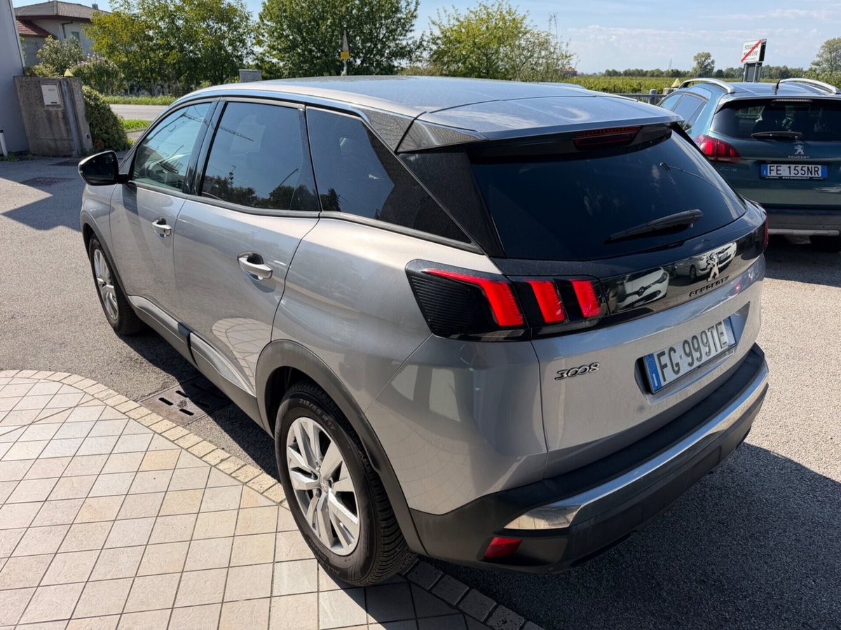 Peugeot 3008 BlueHDi 120 S&S Business (6)