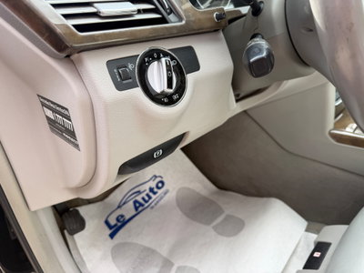 Mercedes-Benz Classe E 220 CDI BlueEFFICIENCY Avantgarde AMG (15)