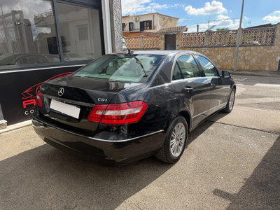Mercedes-Benz Classe E 220 CDI BlueEFFICIENCY Avantgarde AMG (6)