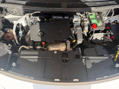 Peugeot 3008 BlueHDi 130 S&S Allure (15)
