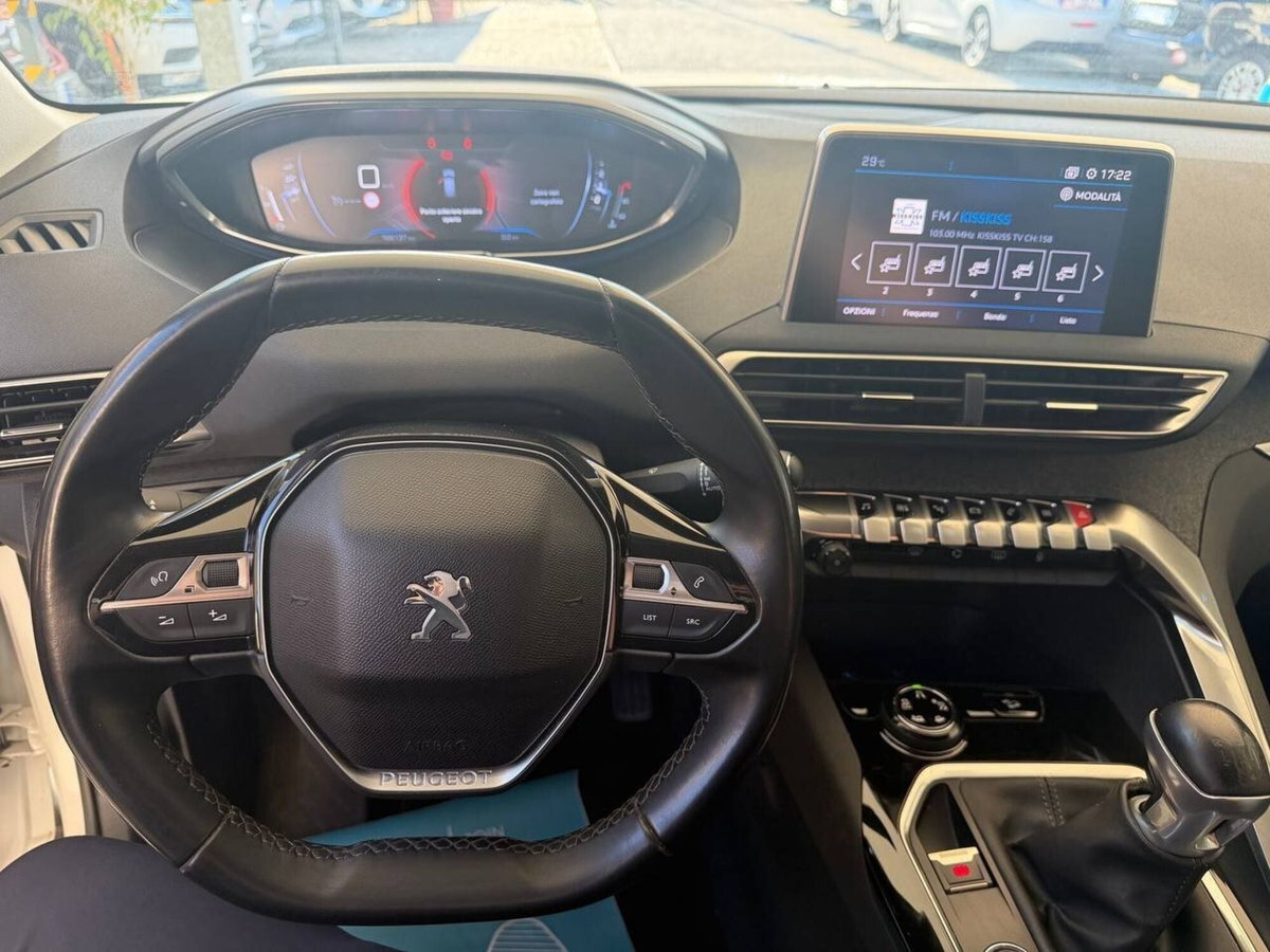 Peugeot 3008 BlueHDi 130 S&S Allure (8)