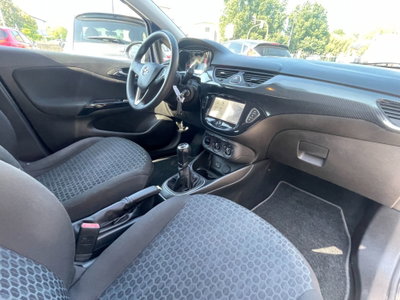 Opel Corsa 1.4 90CV GPL Tech 5 porte Cosmo (12)