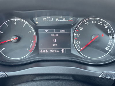 Opel Corsa 1.4 90CV GPL Tech 5 porte Cosmo (14)