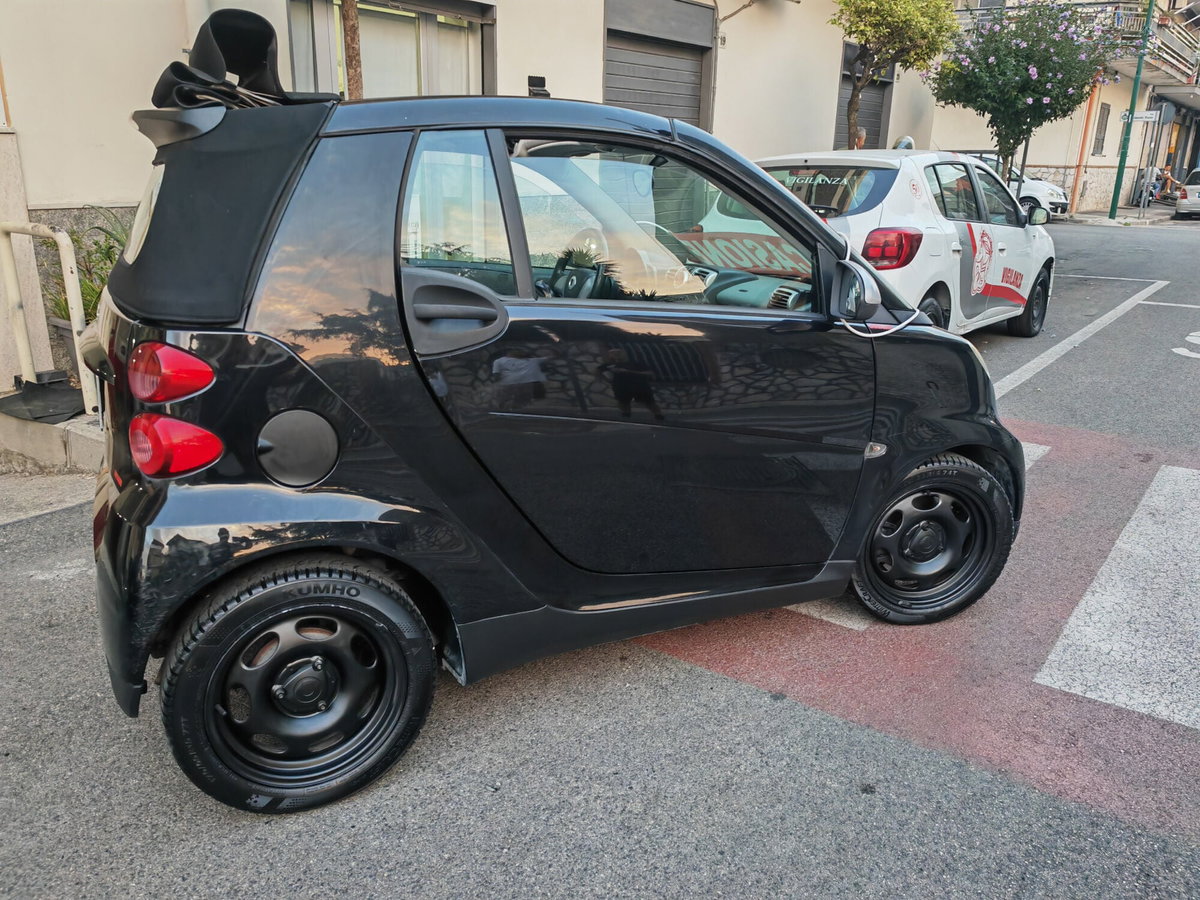 smart Fortwo Cabrio 1000 52 kW cabrio pure (5)