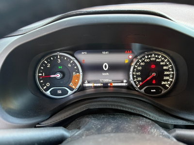 Jeep Renegade 1.6 Mjt 120 CV Limited (12)