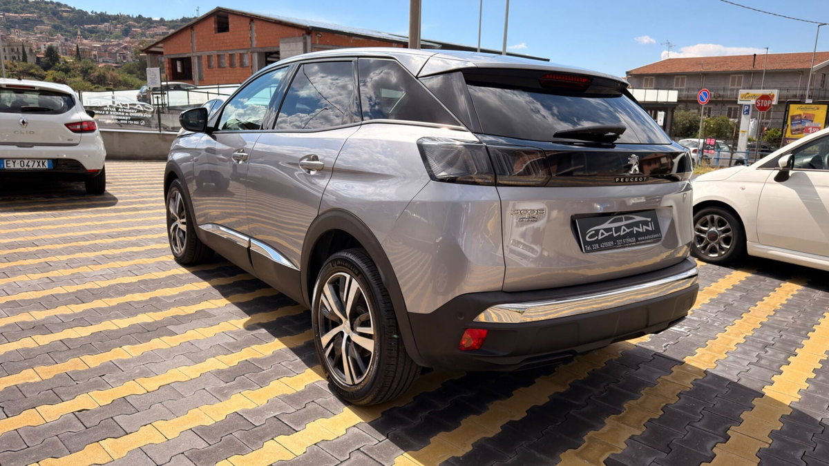 Peugeot 3008 BlueHDi 130 S&S EAT8 Allure Pack (3)
