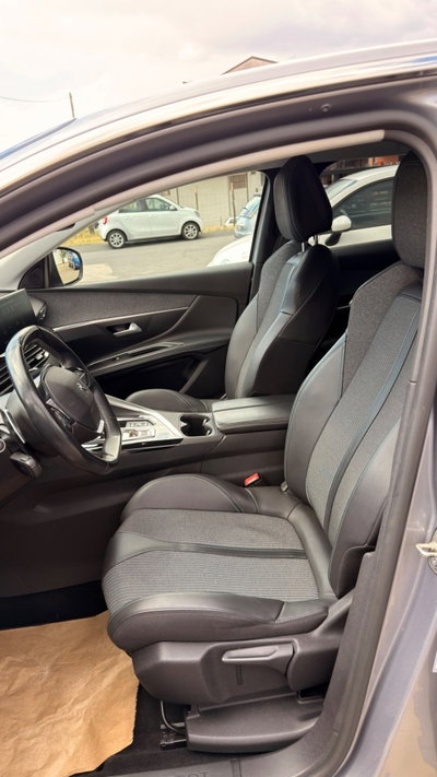 Peugeot 3008 BlueHDi 130 S&S EAT8 Allure Pack (8)