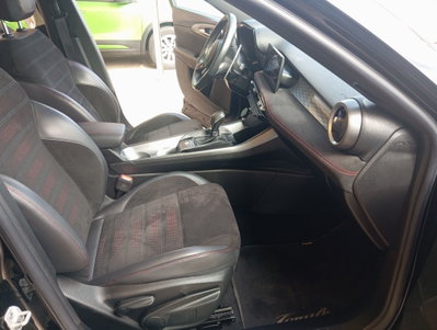 Alfa Romeo Tonale 1.3 phev Veloce Q4 280cv at6 (10)