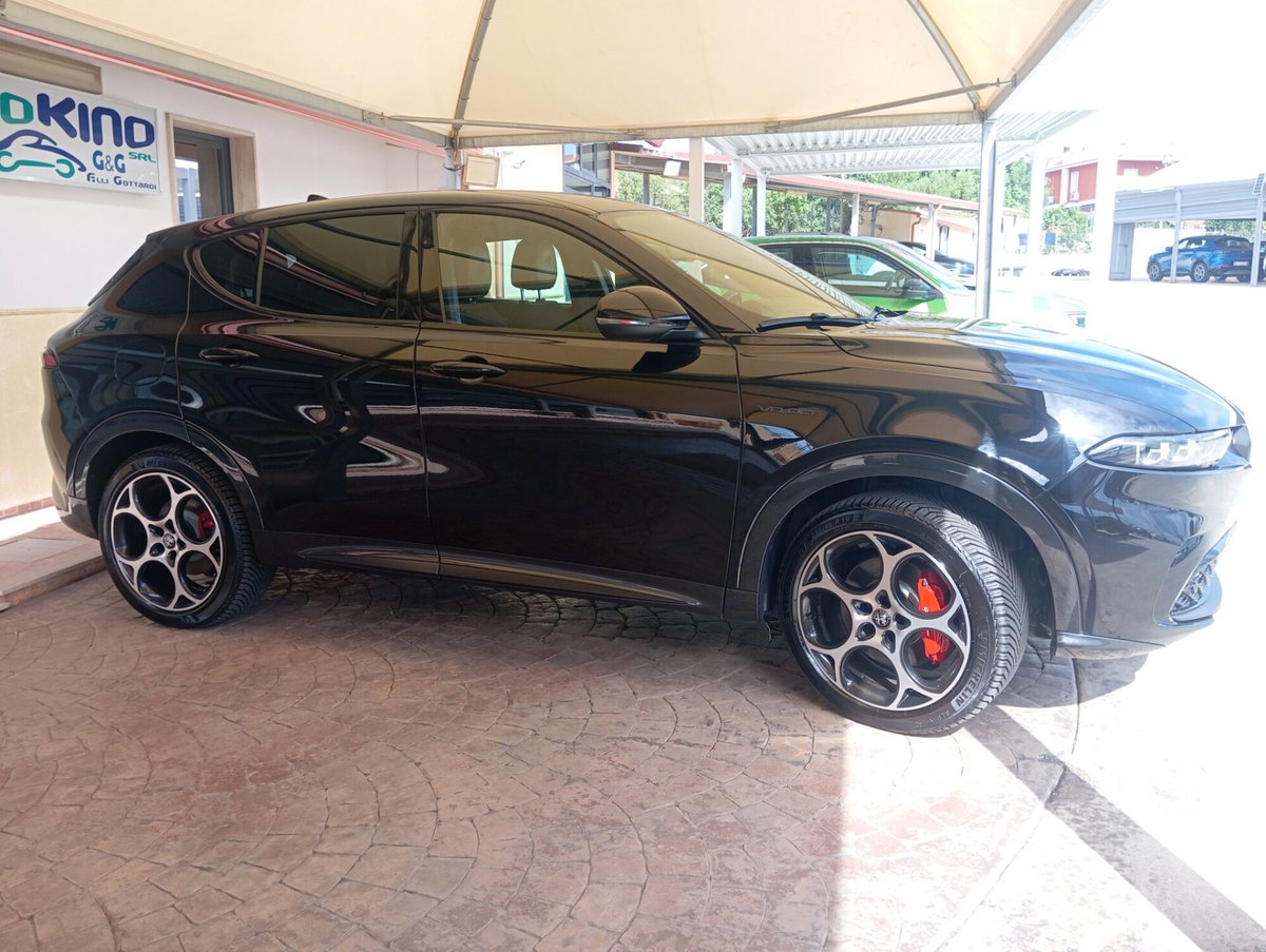 Alfa Romeo Tonale 1.3 phev Veloce Q4 280cv at6 (2)