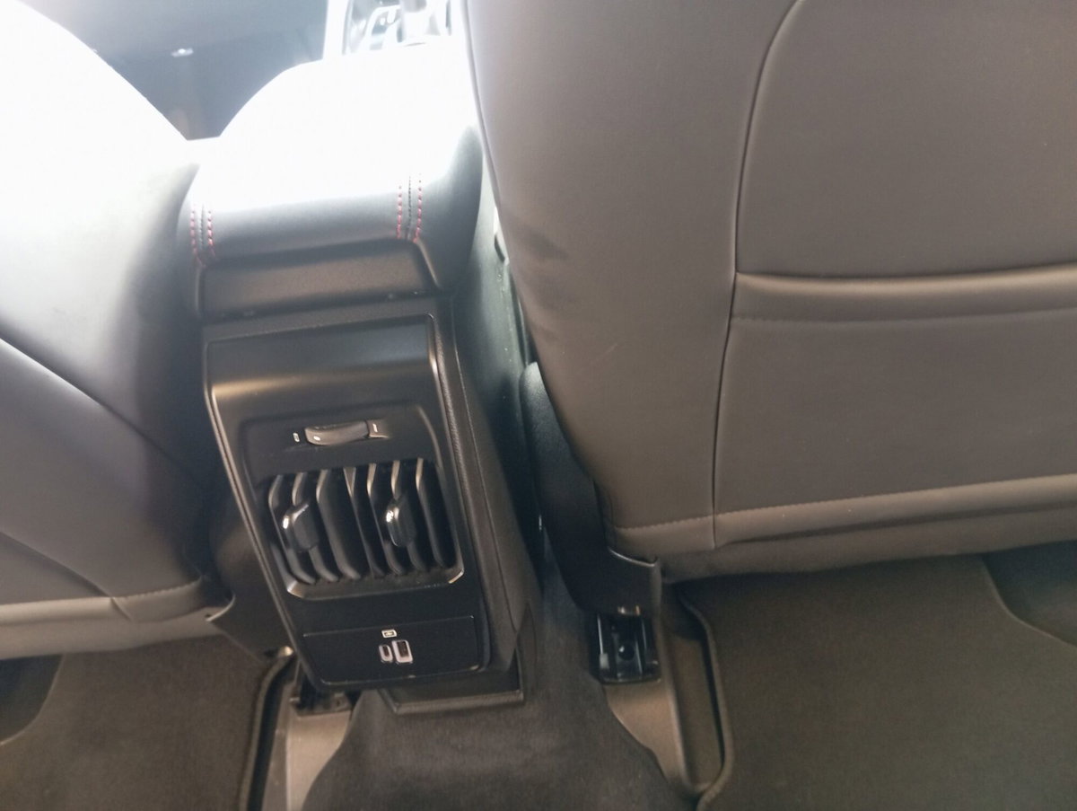Alfa Romeo Tonale 1.3 phev Veloce Q4 280cv at6 (20)