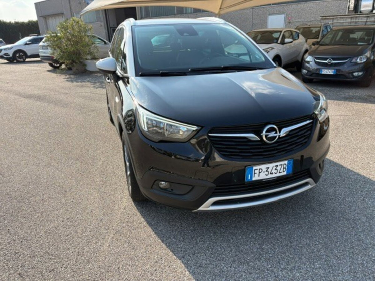 Opel Crossland X 1.2 12V Design Line (10)