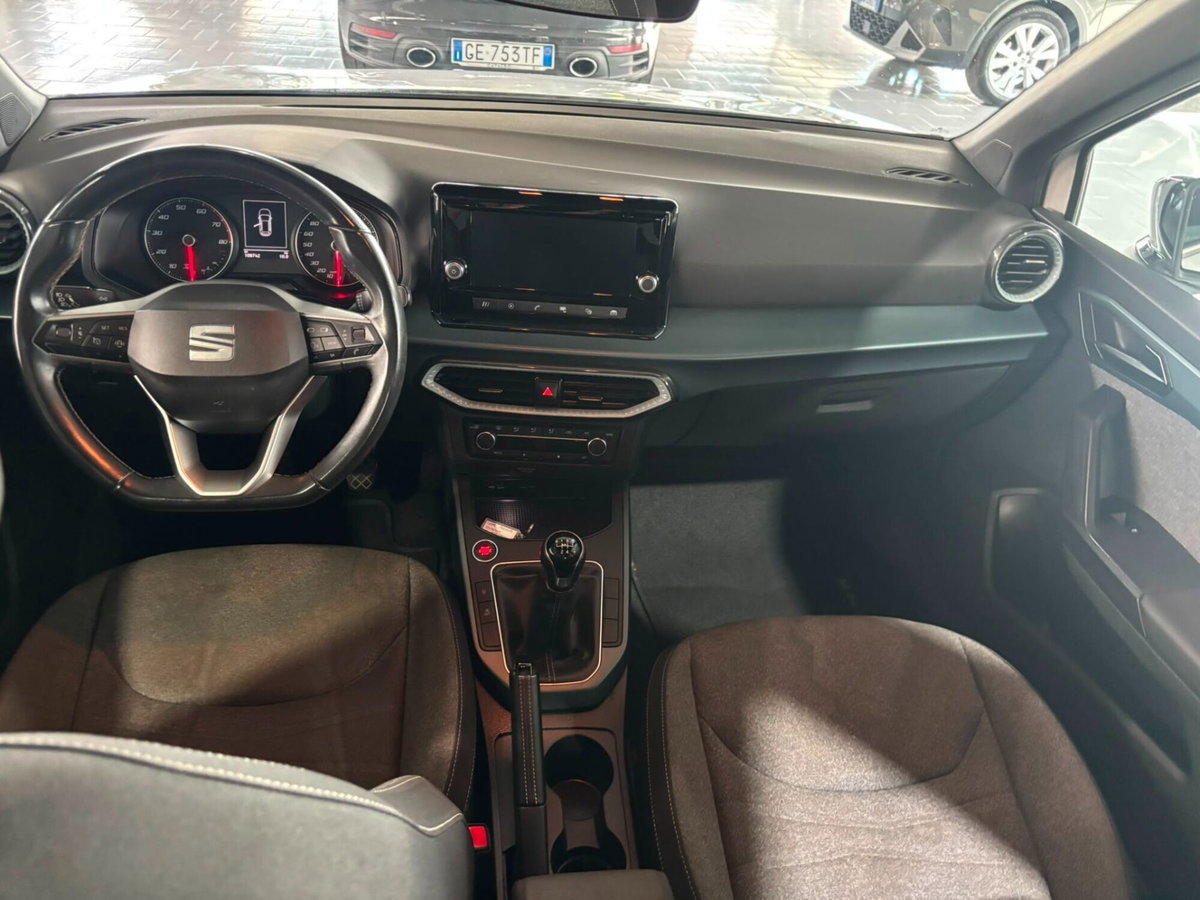 SEAT Arona 1.0 ecotsi Xperience 95cv (11)