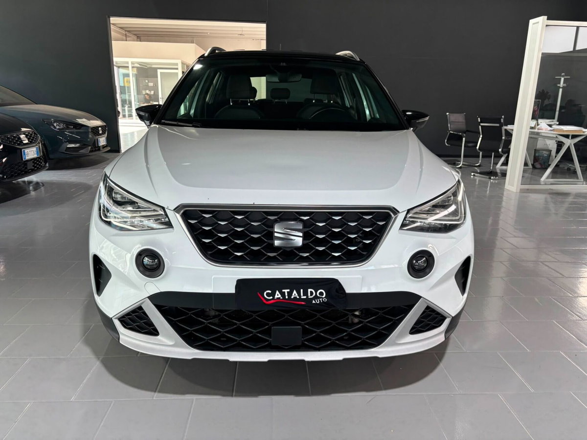 SEAT Arona 1.0 ecotsi Xperience 95cv (8)