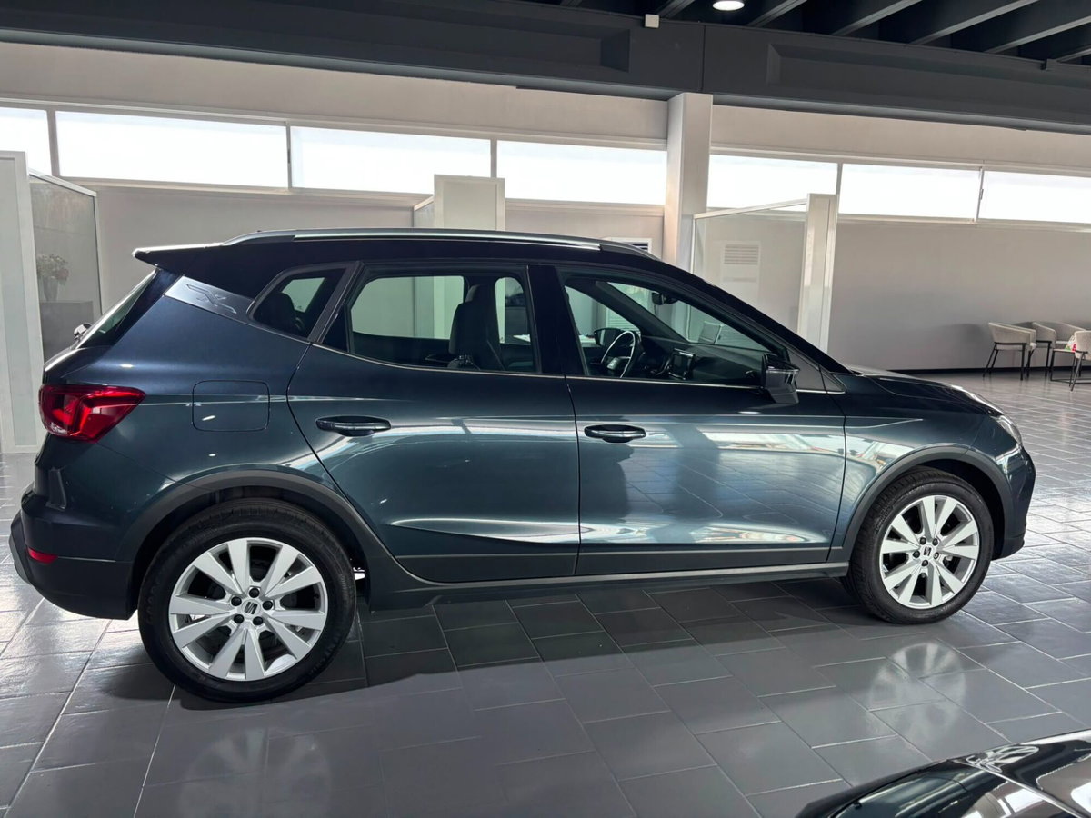 SEAT Arona 1.0 ecotsi Xperience 95cv (6)