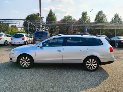 Volkswagen Passat Variant 2.0 TDI DPF DSG Highline (3)