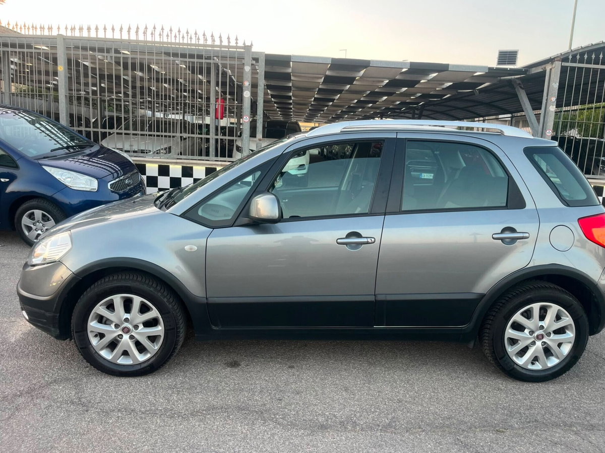 Fiat Sedici 2.0 MJT 16V DPF 4x2 Emotion (8)