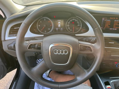 Audi A4 Avant 2.0 TDI 120 CV Advanced (10)